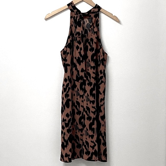 SHEIN Back Bow Tie Dress - Picture 3 of 5